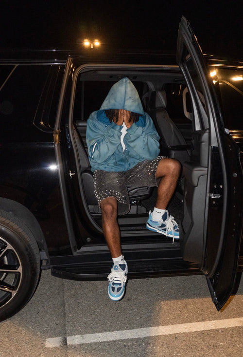 ICY BLUE DISTRESSED